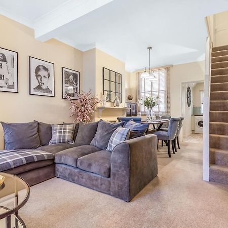Chester City Centre Cottage, Sleeps 6 With Free Parking ภายนอก รูปภาพ