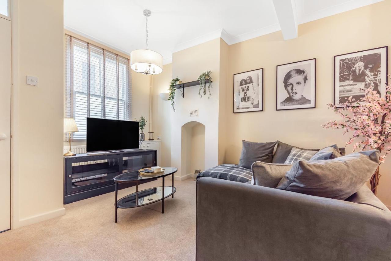 Chester City Centre Cottage, Sleeps 6 With Free Parking ภายนอก รูปภาพ