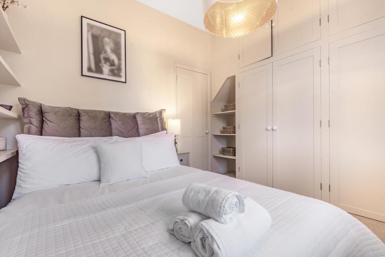 Chester City Centre Cottage, Sleeps 6 With Free Parking ภายนอก รูปภาพ