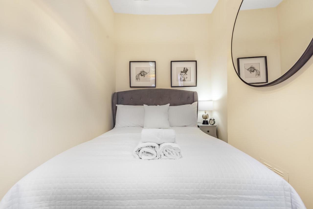 Chester City Centre Cottage, Sleeps 6 With Free Parking ภายนอก รูปภาพ