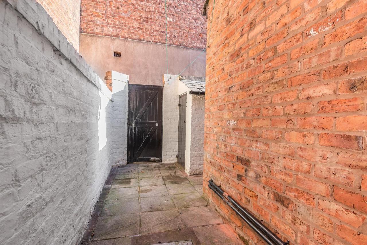 Chester City Centre Cottage, Sleeps 6 With Free Parking ภายนอก รูปภาพ